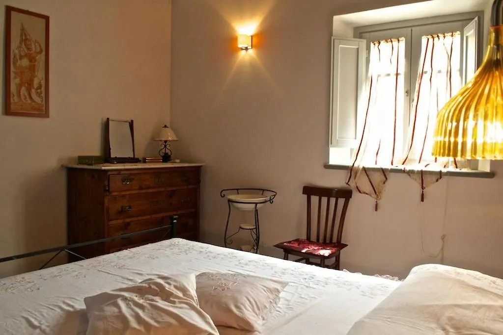 Villa Barbagianni Cortona 0*,  Italy